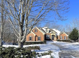 3498 Hickory Lake Dr, Gainesville, GA 30506