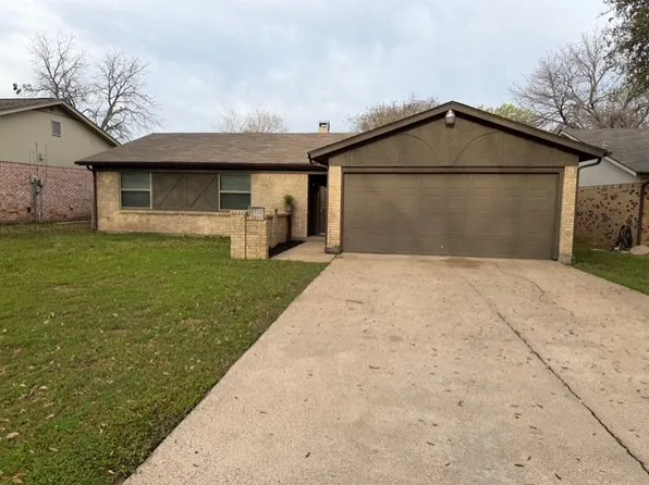 2512 Colleen Dr, Arlington, TX 76016