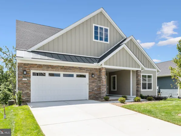 119 Switchgrass Way, Lake Frederick, VA 22630