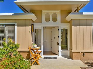 1131 Running Springs Rd APT 5, Walnut Creek, CA 94595