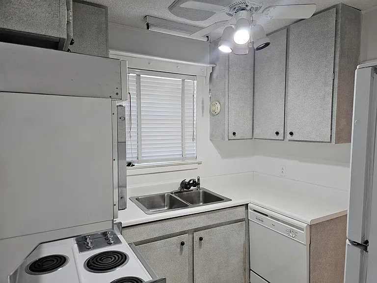 2846 Walton Way #3 — Photo 6