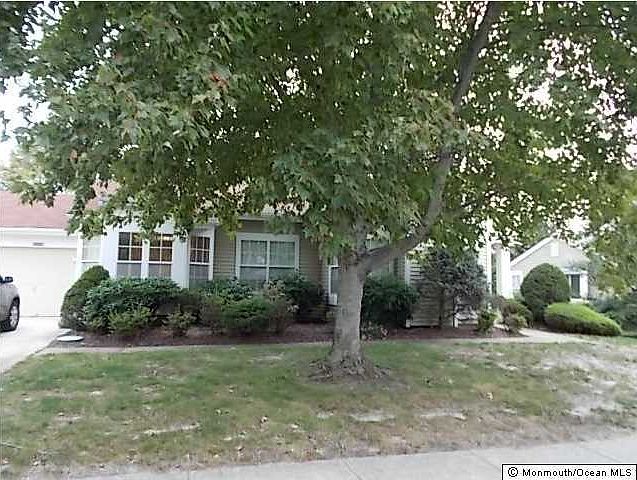 1st image of 1047 Buckingham Drive #B