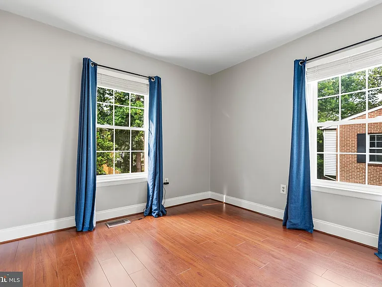 6410 Blarney Stone Ct — Photo 19