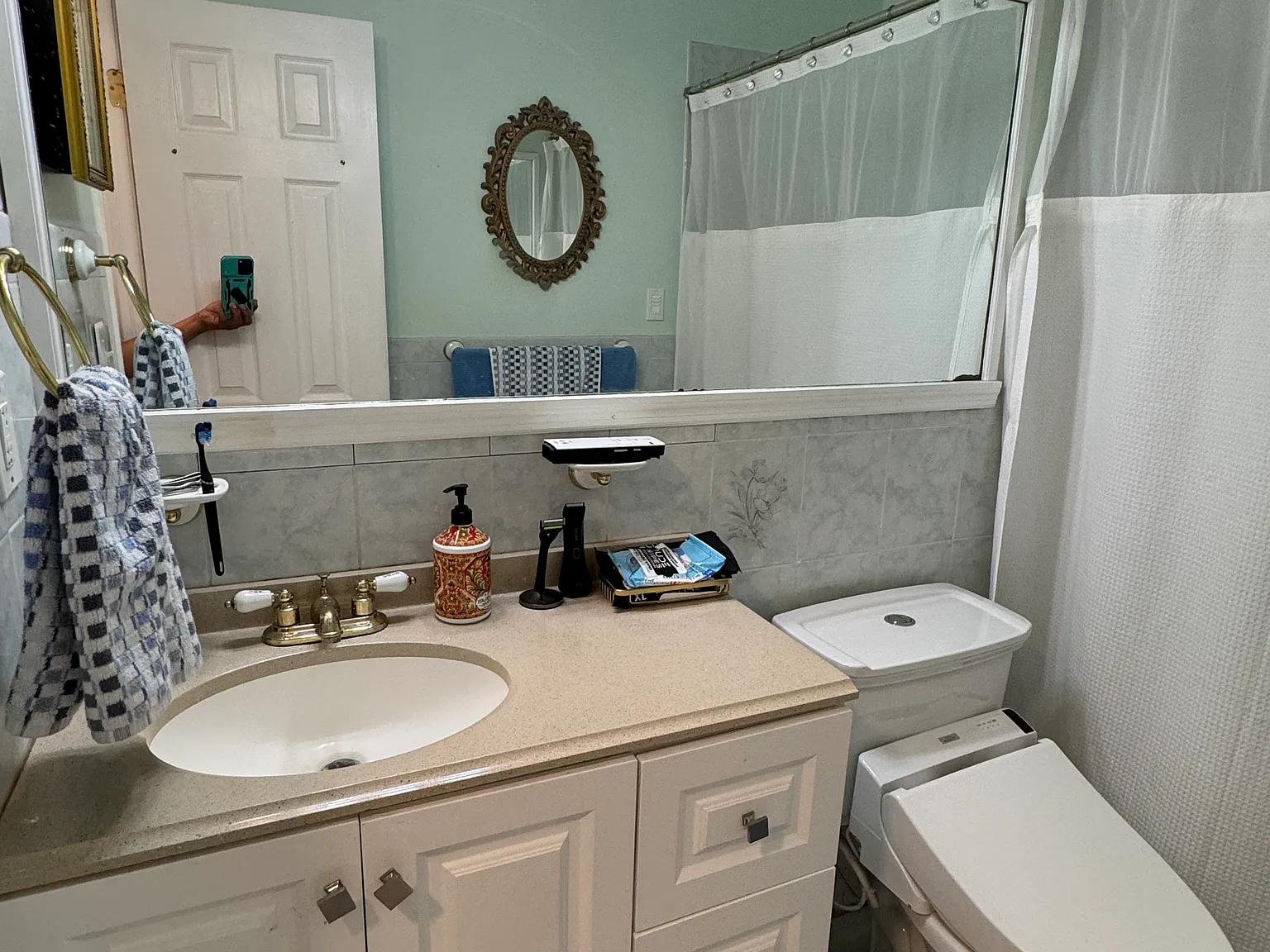 3 bed, 1300 sqft, $3,900 — Photo 3