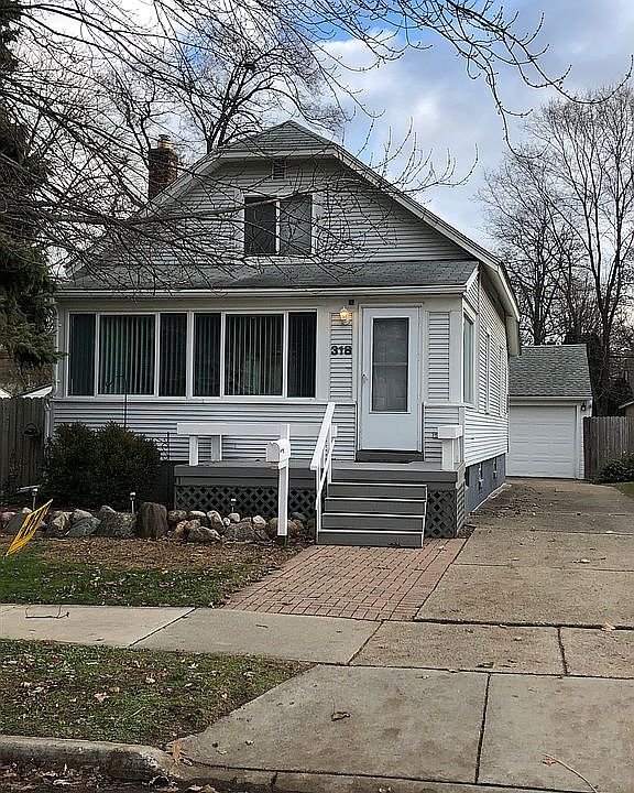 1st image of 318 N Gainsborough Ave