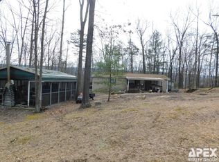 11082 Sleepy Hollow Dr, Shirleysburg, PA 17260