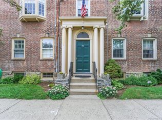 20 Haddon St APT 1, Bridgeport, CT 06605