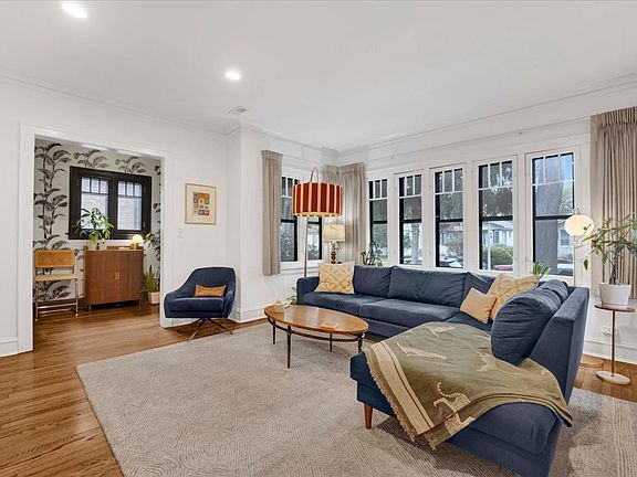 5th image of 6239 N Campbell Ave
