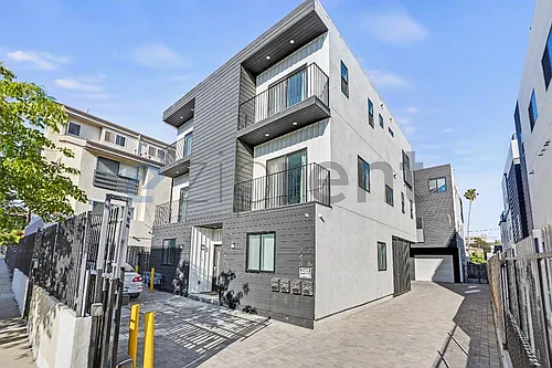 246 N Dillon St #1/2 Photo 1