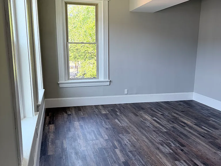 2607 Cook St — Photo 32