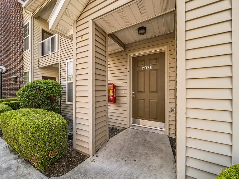 Villas at Meadow Springs — Photo 22