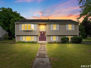 40 Woodside Lane, Plainville, CT 06062