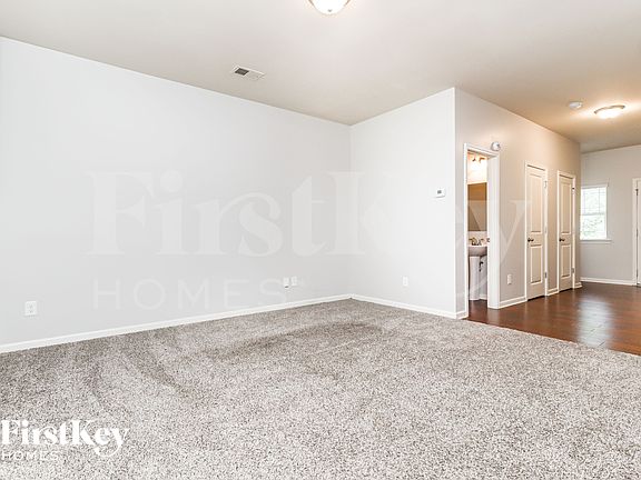 3rd image of 349 Rankin Cir