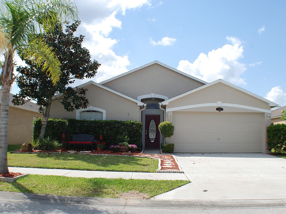 1st image of 2039 Caledonia Pl