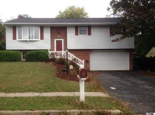 305 Sunrise Blvd, Elizabethtown, PA 17022