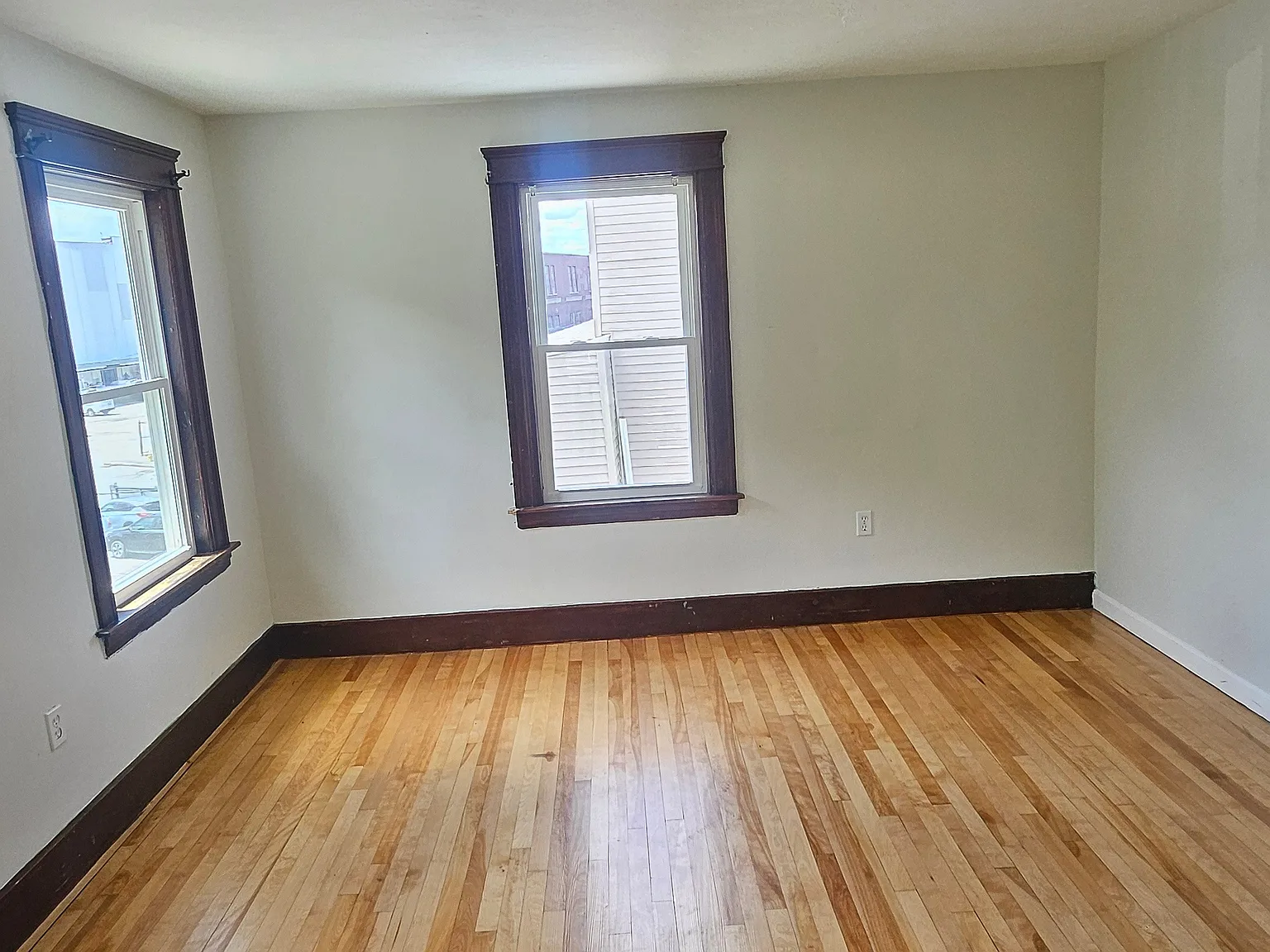 2 bed, 1722 sqft, $1,990 — Photo 1
