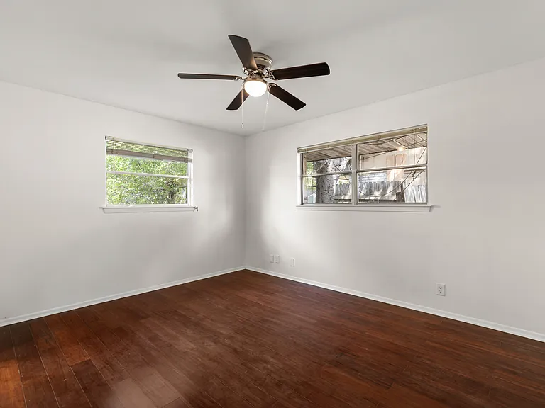 4223 Eulalee Dr — Photo 11