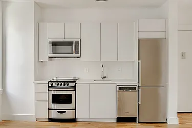 Rented by Akelius Real Estate Management