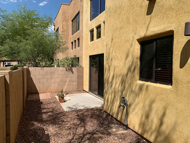4181 N Fortune Loop — Photo 38