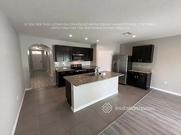 15532 Rose Grove Dr — Photo 3