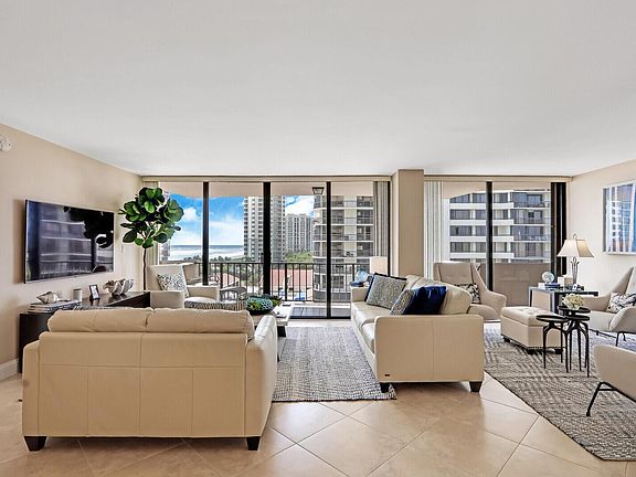 3rd image of 4200 N Ocean Dr APT 2-802