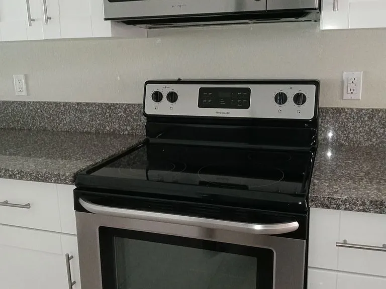 Coming Soon - $500 off Move in Summer Special — Photo 32