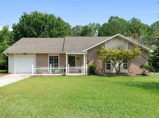101 Bermuda Lake Dr, Alabaster, AL 35007