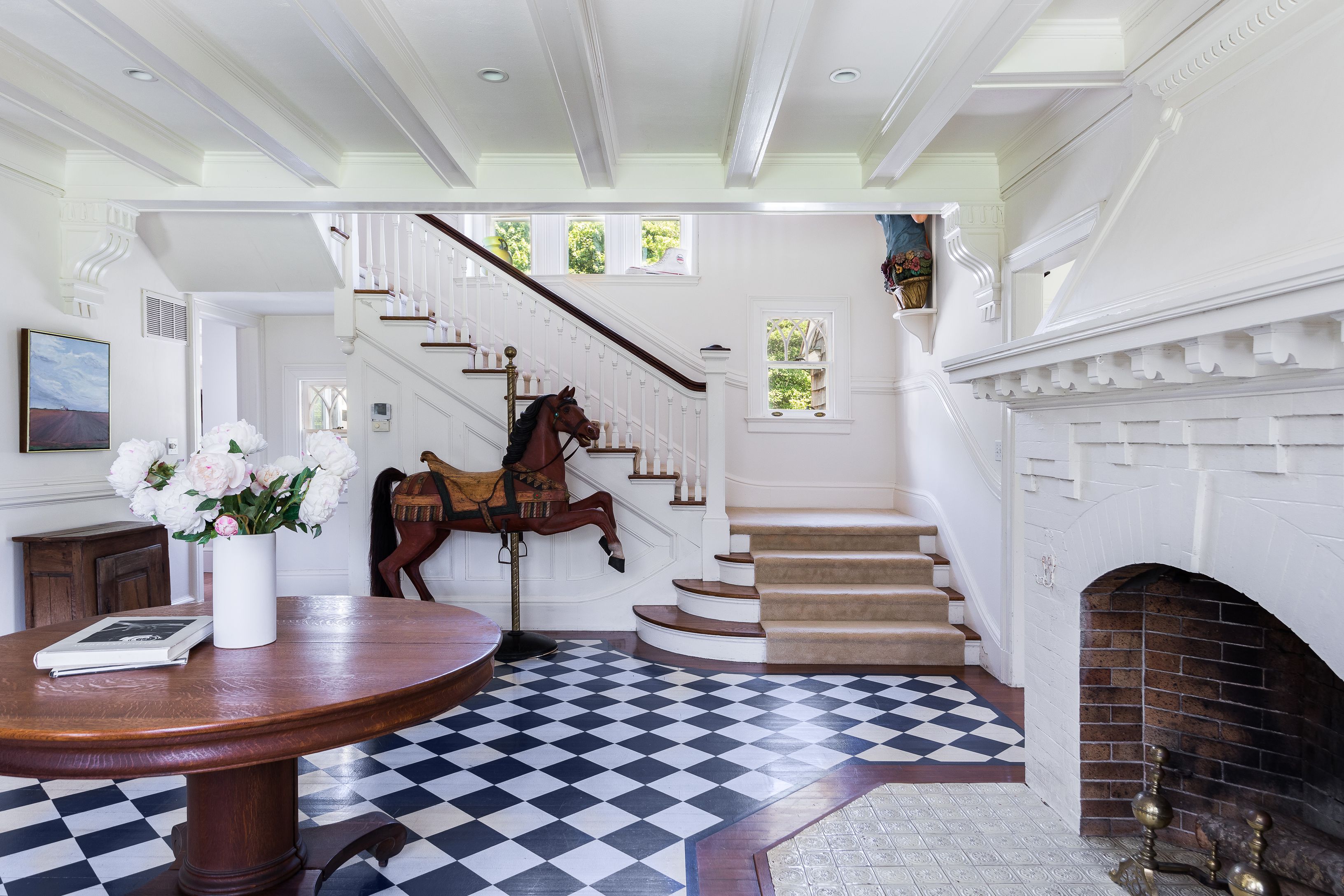 31 Hedges Ln, Sagaponack, NY 11963 Out East