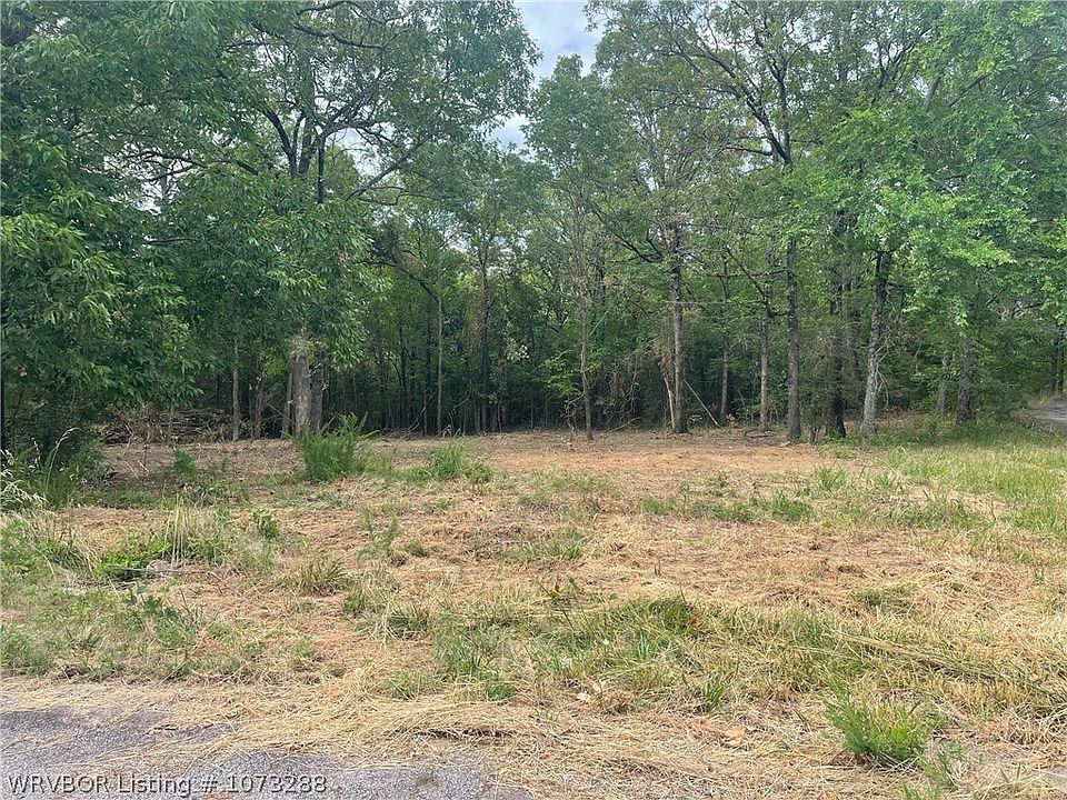 2nd image of Deer Run Cir