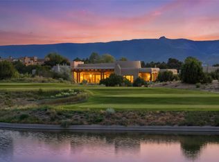26 Amberwood Loop, Santa Fe, NM 87506