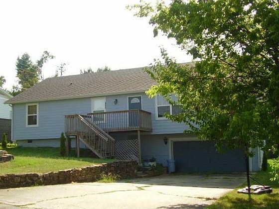 1st image of 1847 N Woodland Ave