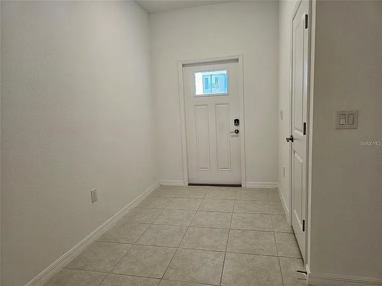 8309 Crescent Oaks Dr — Photo 16