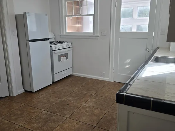 731 N 85th St Unit K, Seattle, WA 98103