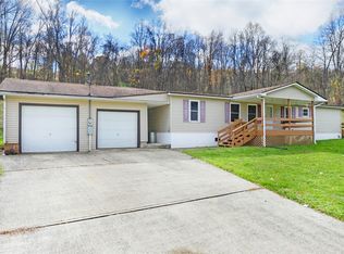 168 Tony Row Rd, Star Junction, PA 15482