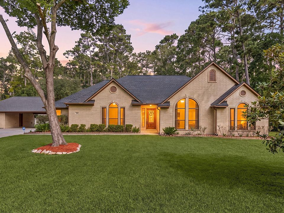 1st image of 7302 Pine Dr