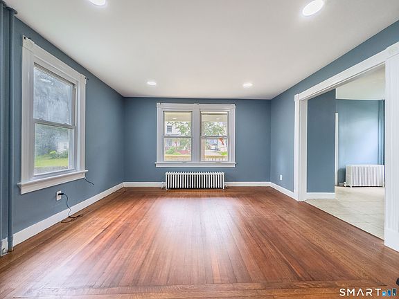 5th image of 60 Morningside Ave