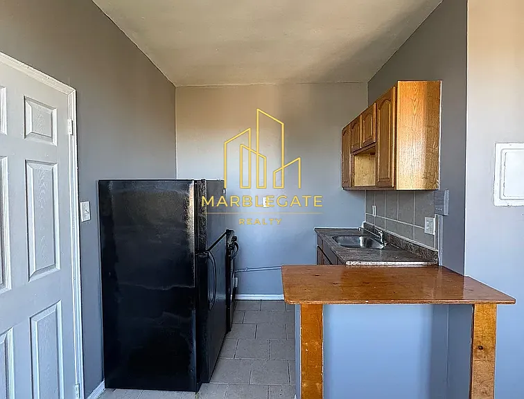 322 Park Ave #113 — Photo 8