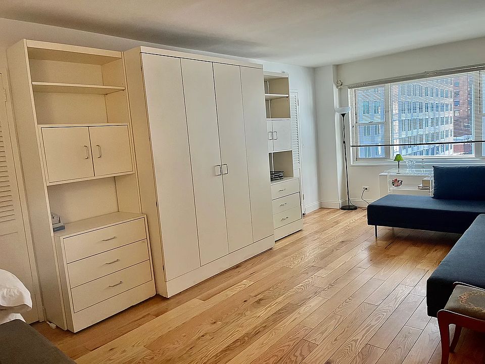1st image of 100 W 57th St #14A