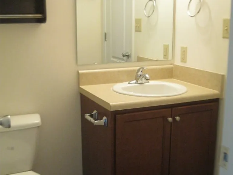 671-1 Bartons Landing Pl — Photo 11