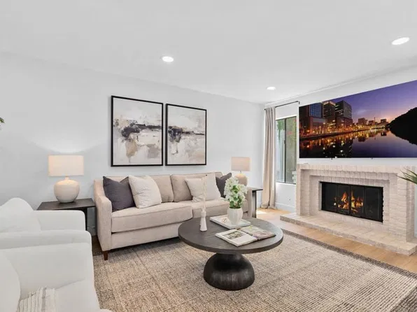 532 1/2 Via De La Valle, Solana Beach, CA 92075