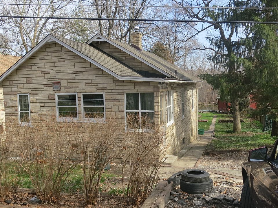1st image of 38855 N Lakeview Ave