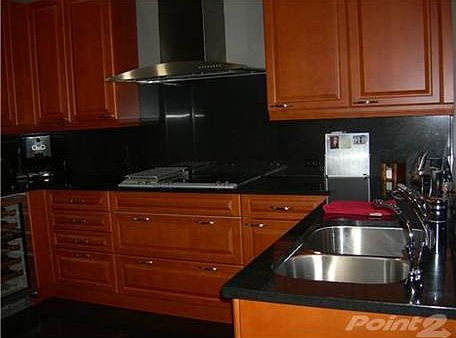 4th image of 6000 Island Blvd APT 201