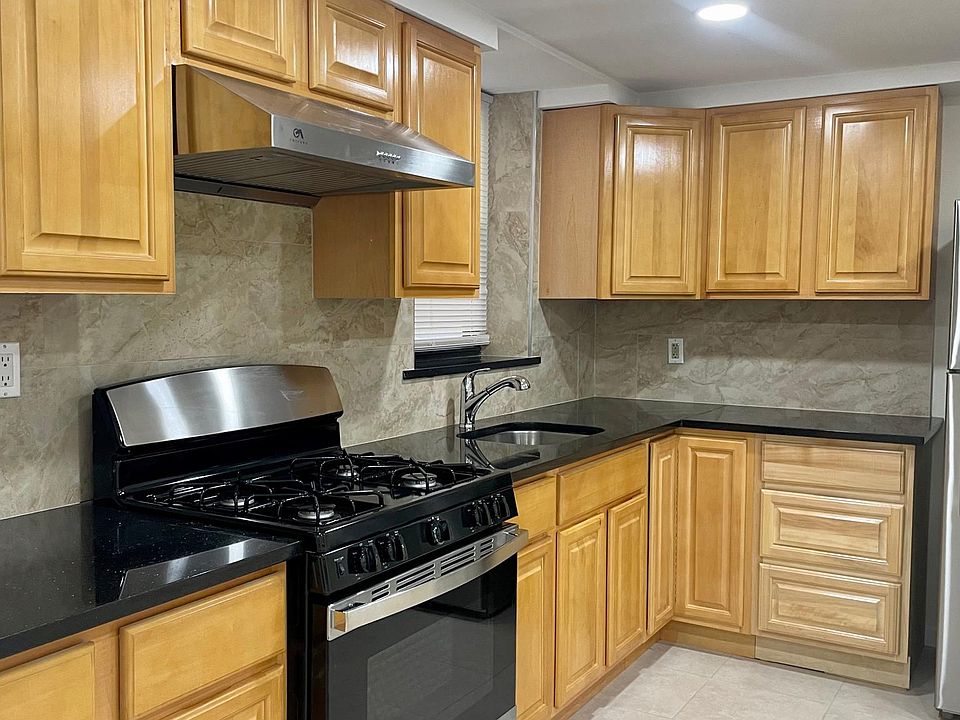 1st image of 8642 Bay Pkwy #1