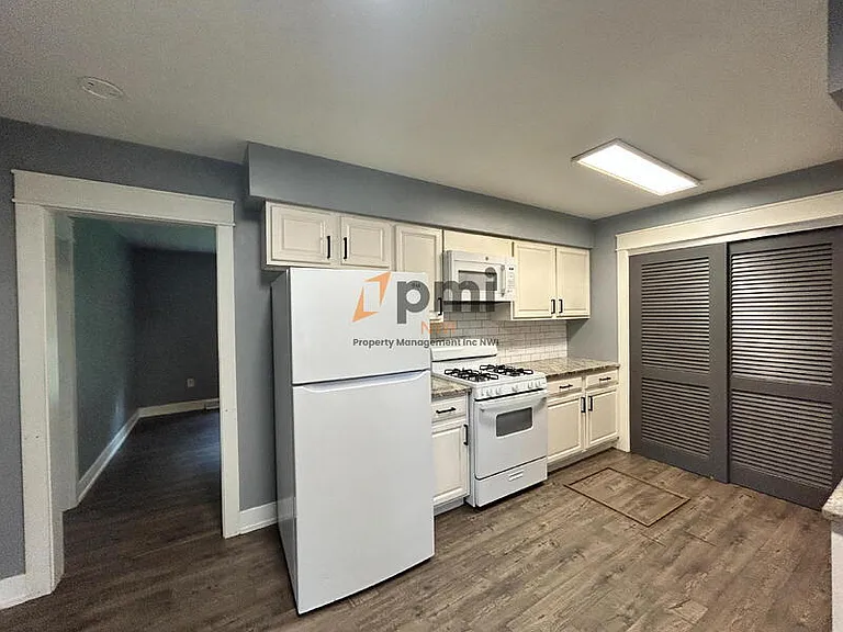 132-36 S Elgin St #136 — Photo 6