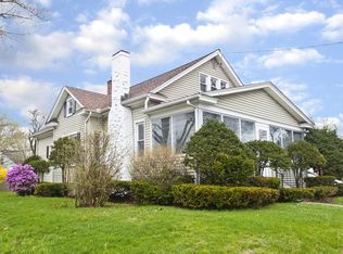 160 Winton St, Springfield, MA 01118