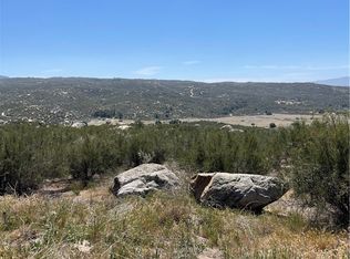 35410 Willow Creek Rd, Hemet, CA 92544