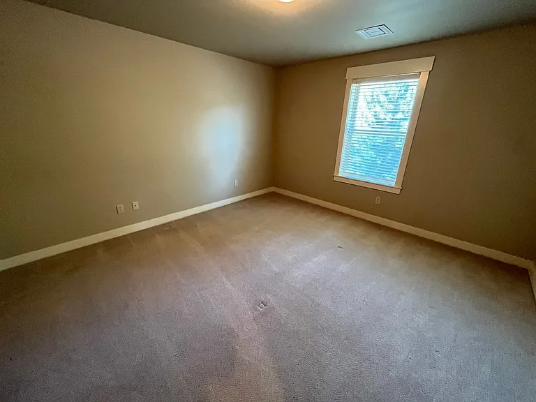 61416 Elder Ridge St — Photo 16