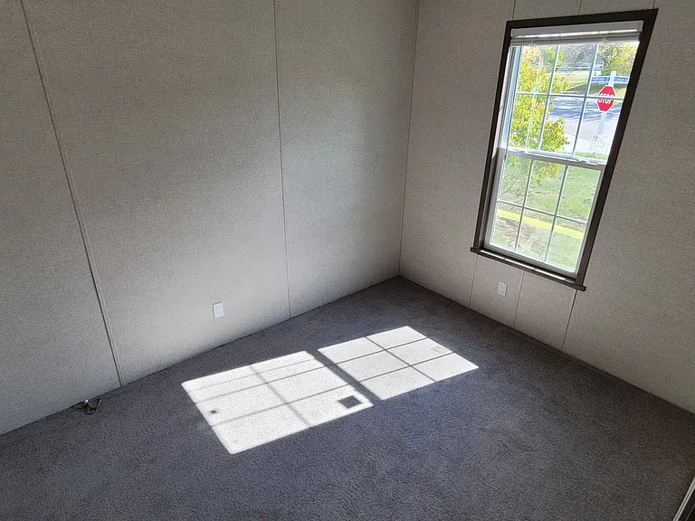 2801 S Stone Rd #63 — Photo 7