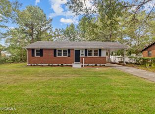 124 Kitt Dr, Jacksonville, NC 28540