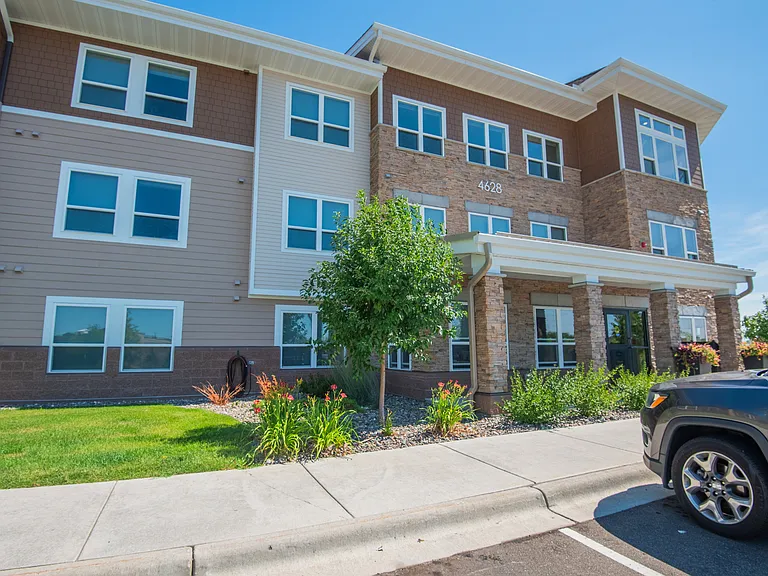 Rosemary Apartments — Photo 6